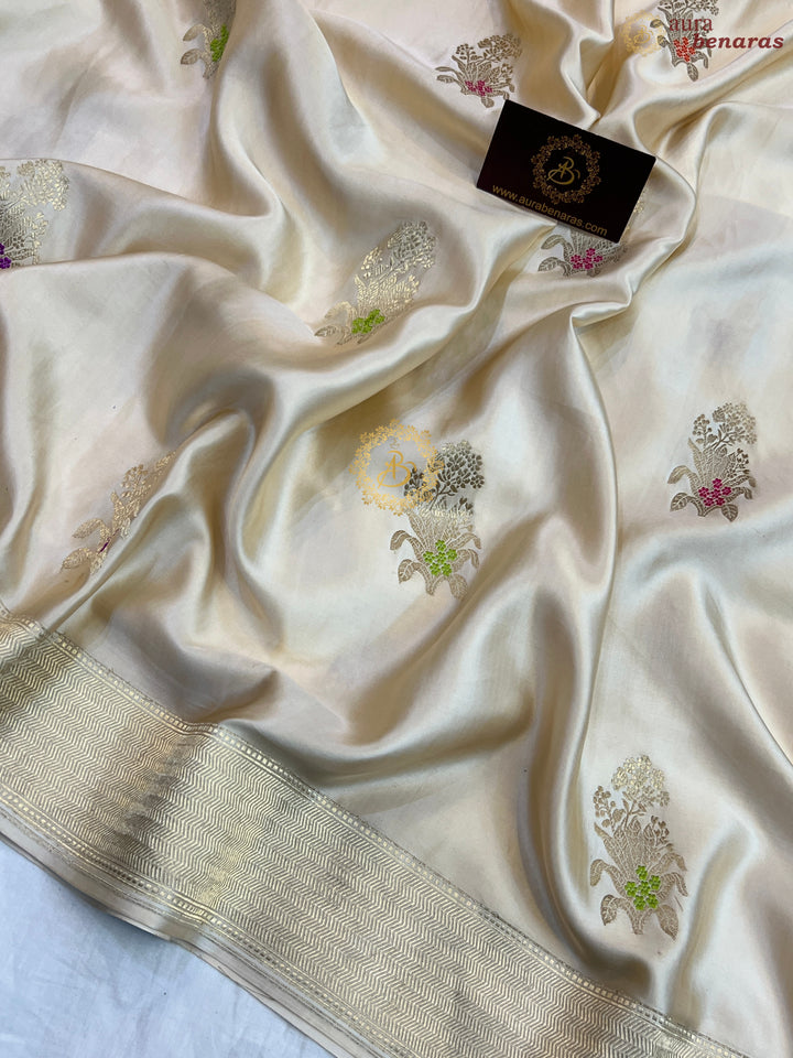 Cream Pure Mashru Silk Handloom Banarasi Saree