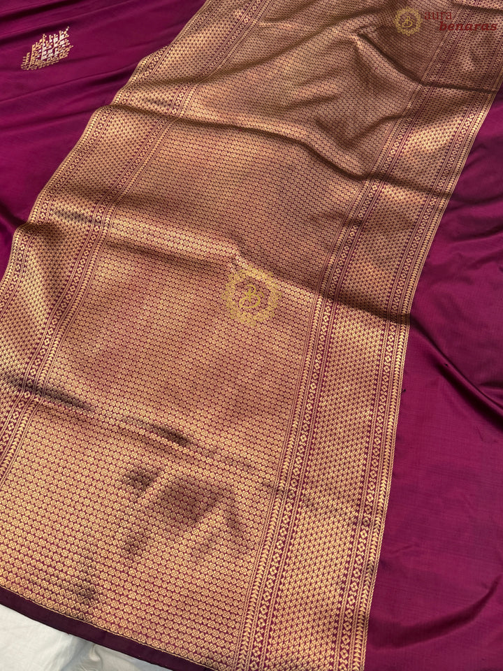 Hibiscus Shade Pure Banarasi Handloom Katan Silk Saree