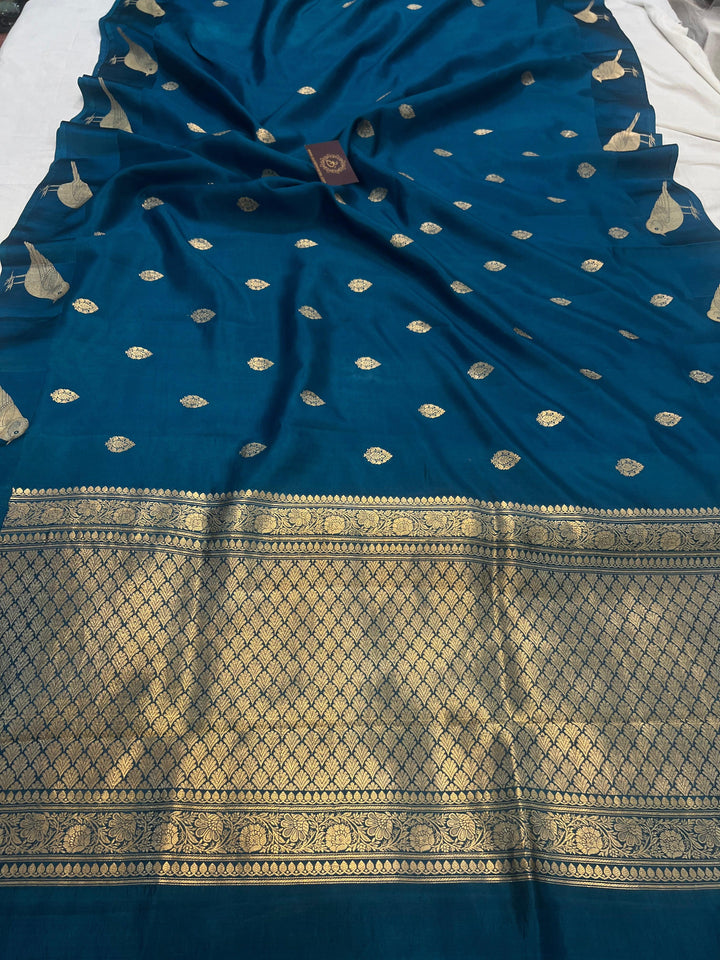 Rama Green Pure Banarasi Handloom Silk Saree - Aura Benaras