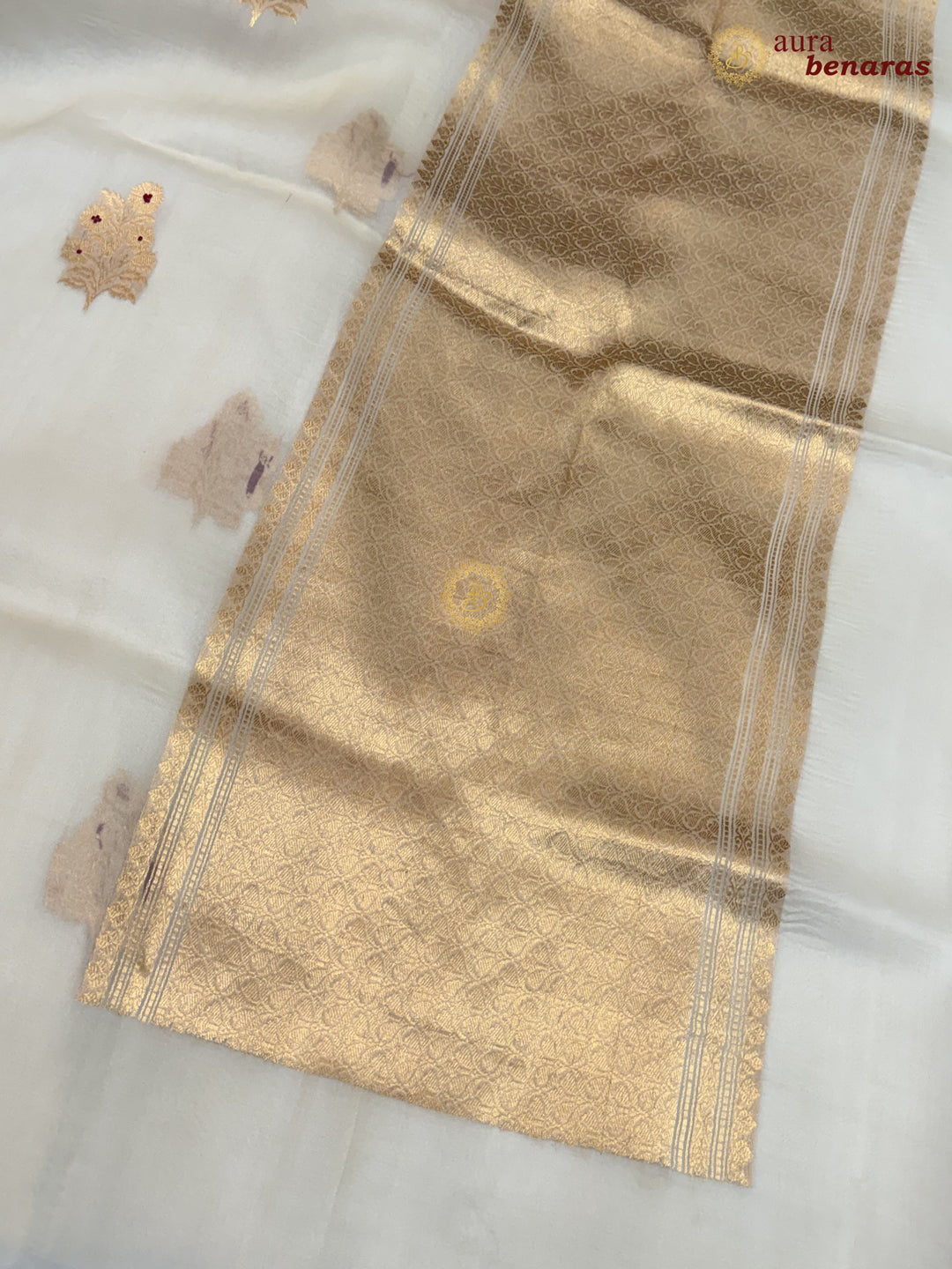 Cream Pure Kora Silk Banarasi Saree with Kadhwa Meenakari Motifs