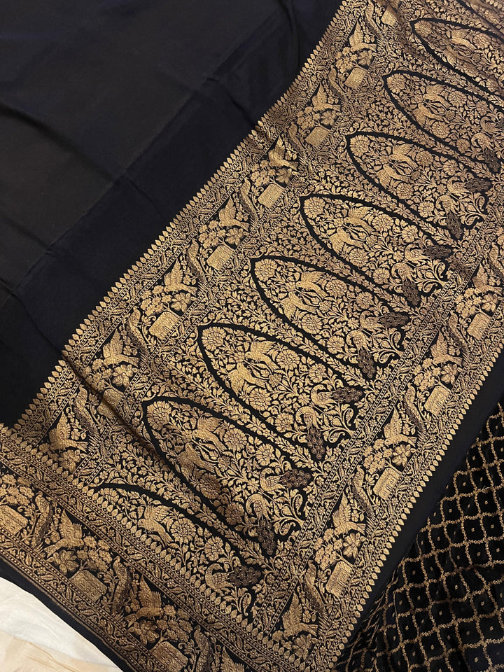 Black Pure Banarasi Khaddi Crepe Silk Saree - Aura Benaras