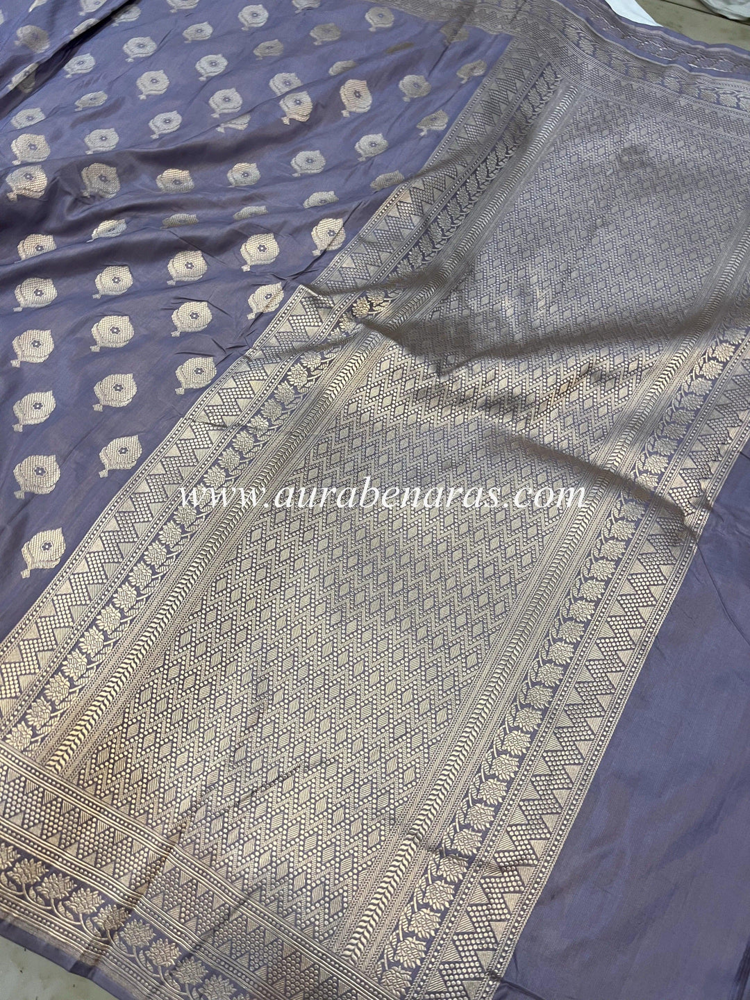 Greyish Lavender Pure Banarasi Handloom Katan Silk Saree - Aura Benaras