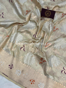 Cream Pure Banarasi Handloom Katan Silk Saree - Aura Benaras