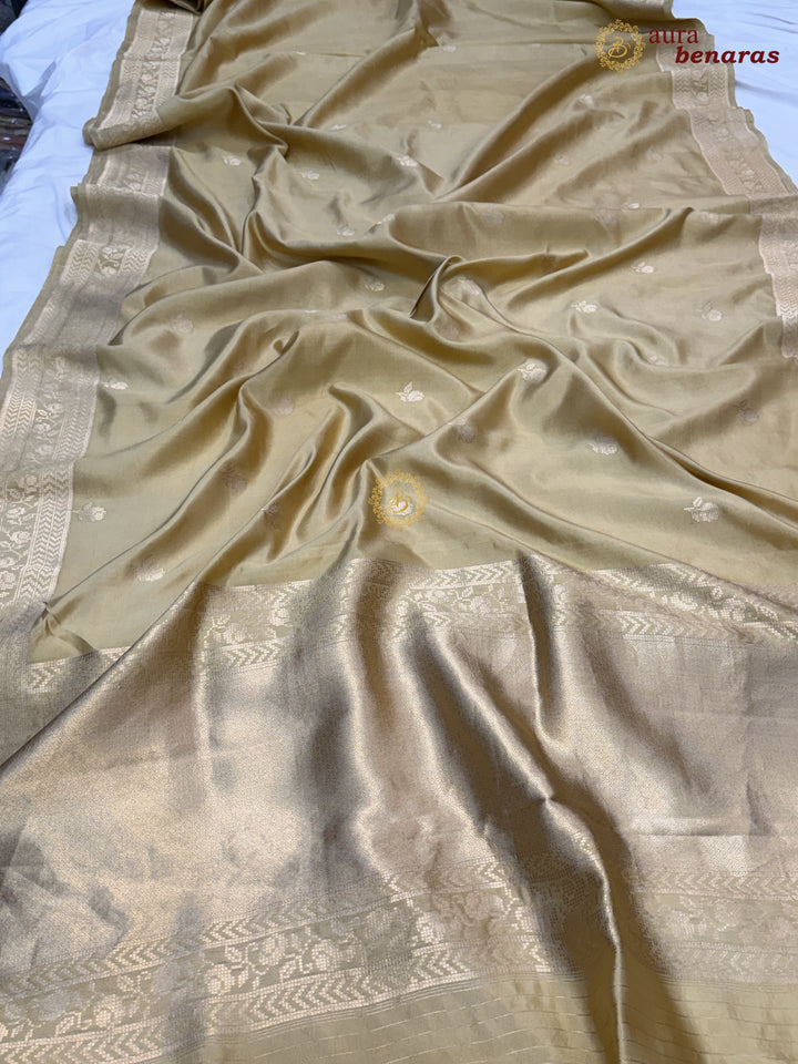 Golden Banarasi Silk Saree | Kadhwa & Designer Border