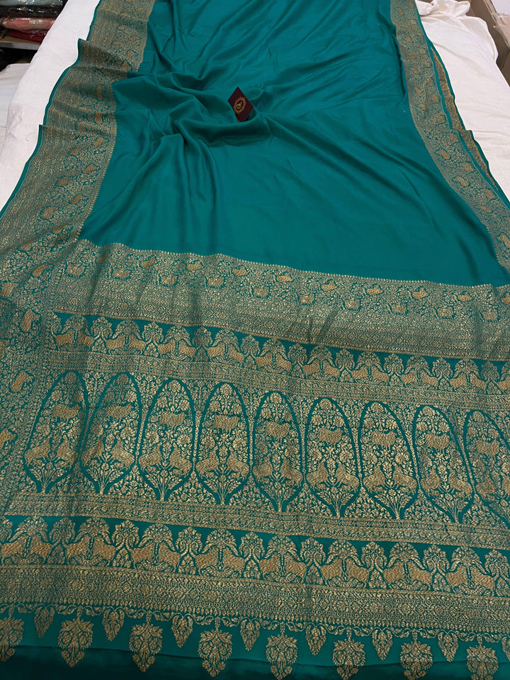 Rama Green Pure Banarasi Khaddi Crepe Silk Saree - Aura Benaras