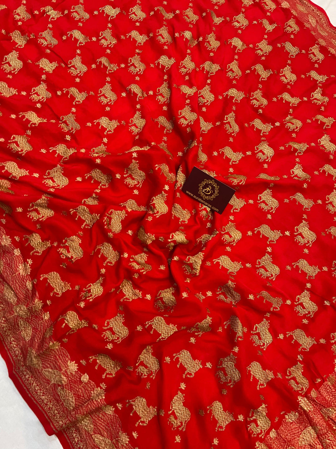 Red Pure Banarasi Khaddi Crepe Silk Saree - Aura Benaras
