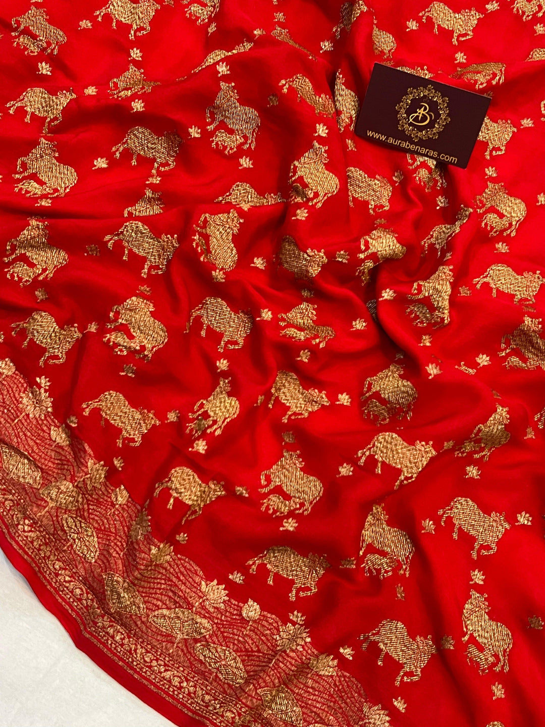 Red Pure Banarasi Khaddi Crepe Silk Saree - Aura Benaras
