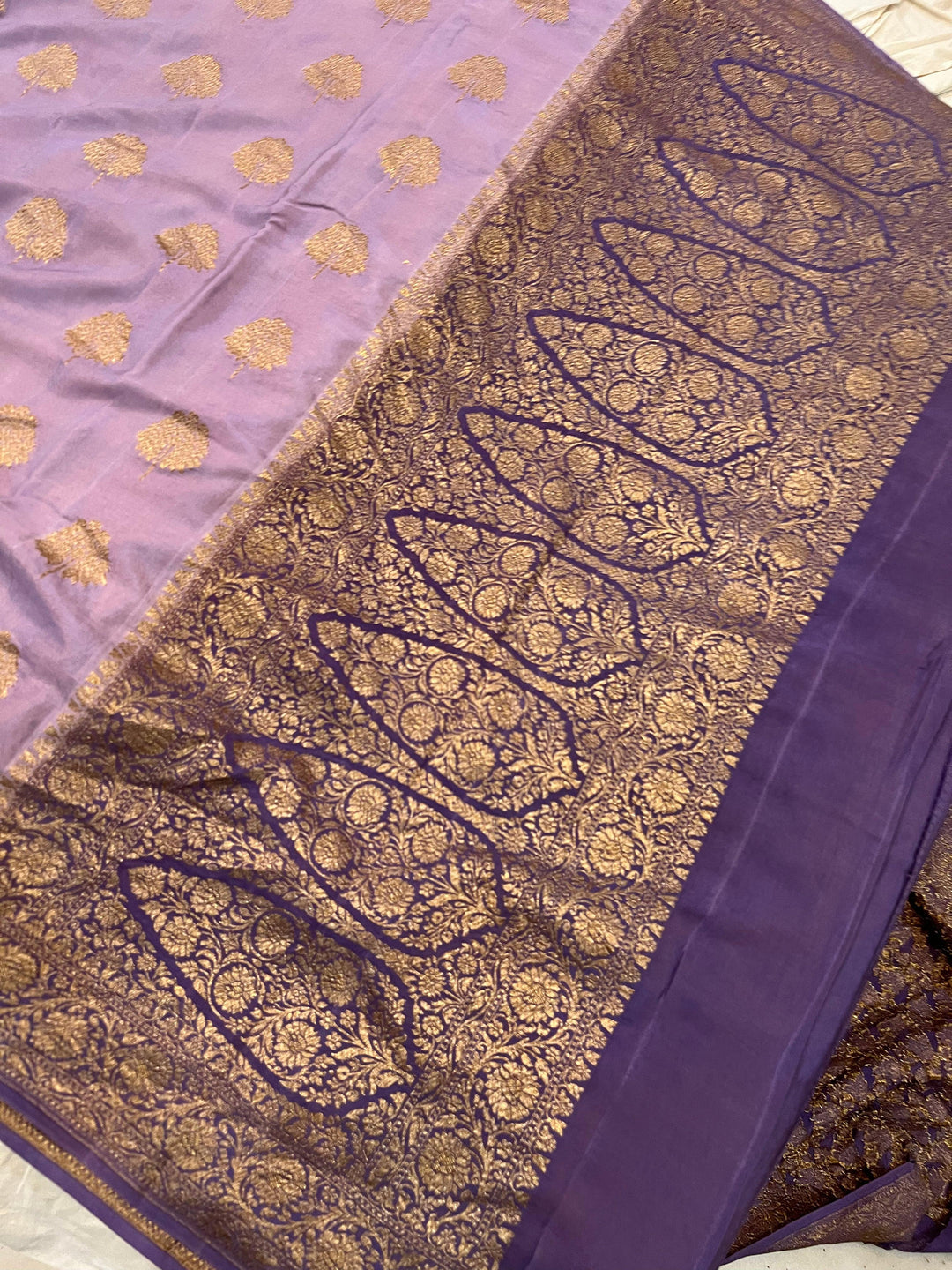 Lavender Pure Banarasi Khaddi Crepe Silk Saree - Aura Benaras