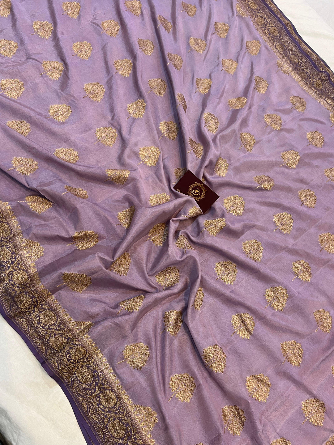 Lavender Pure Banarasi Khaddi Crepe Silk Saree - Aura Benaras