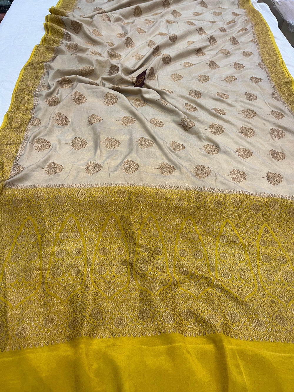 Beige Pure Banarasi Khaddi Crepe Silk Saree - Aura Benaras