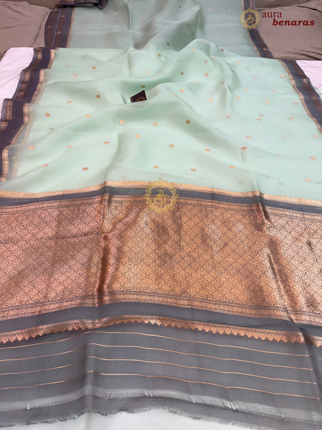 Pastel Mint Green Banarasi Handloom Kora Silk Saree - Aura Benaras