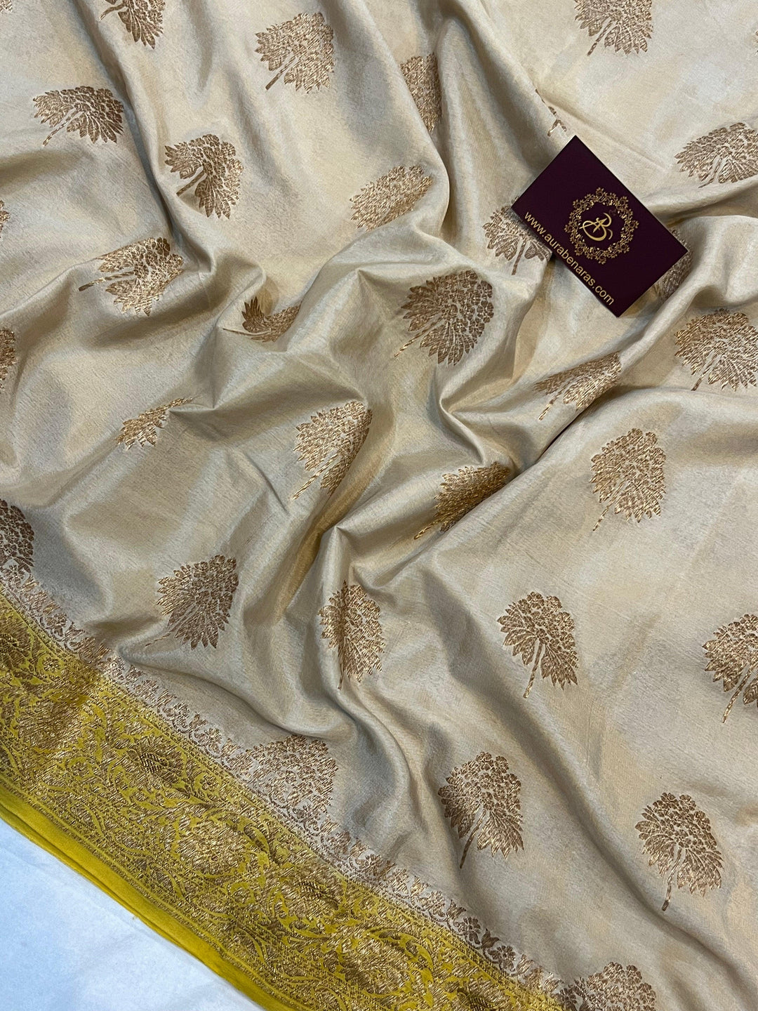 Beige Pure Banarasi Khaddi Crepe Silk Saree - Aura Benaras