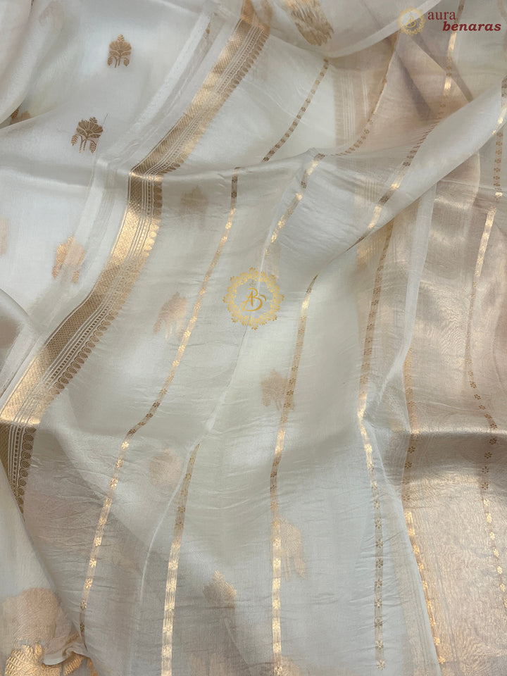 White Pure Kora Silk Handloom Banarasi Saree