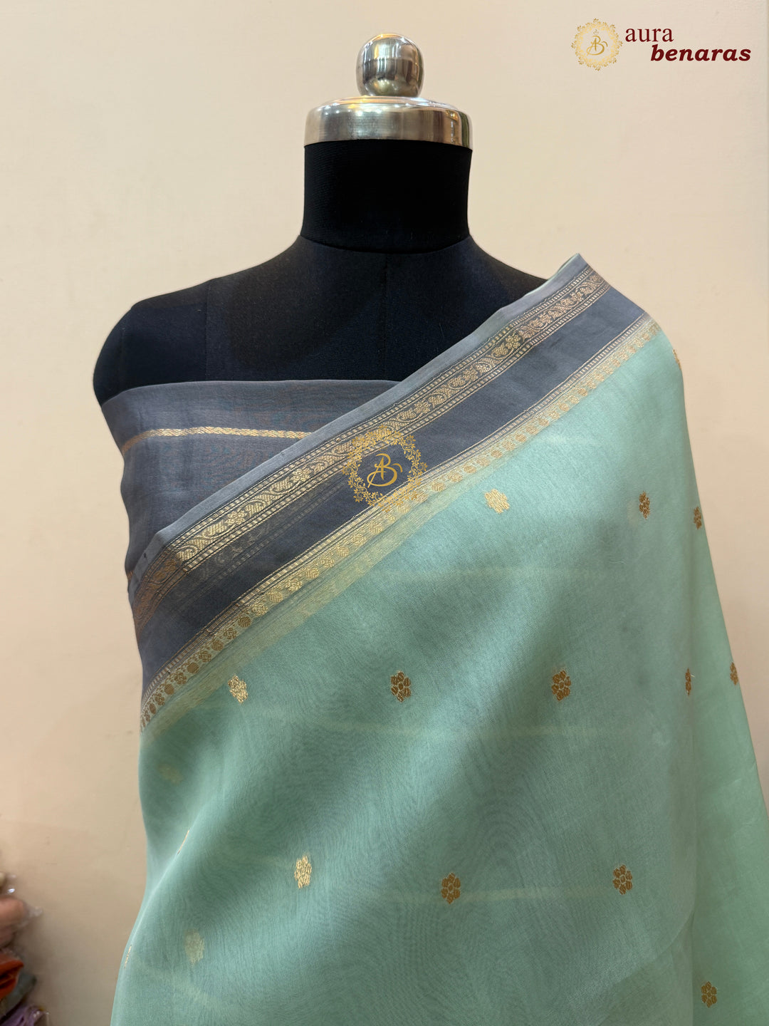Pastel Mint Green Banarasi Handloom Kora Silk Saree - Aura Benaras