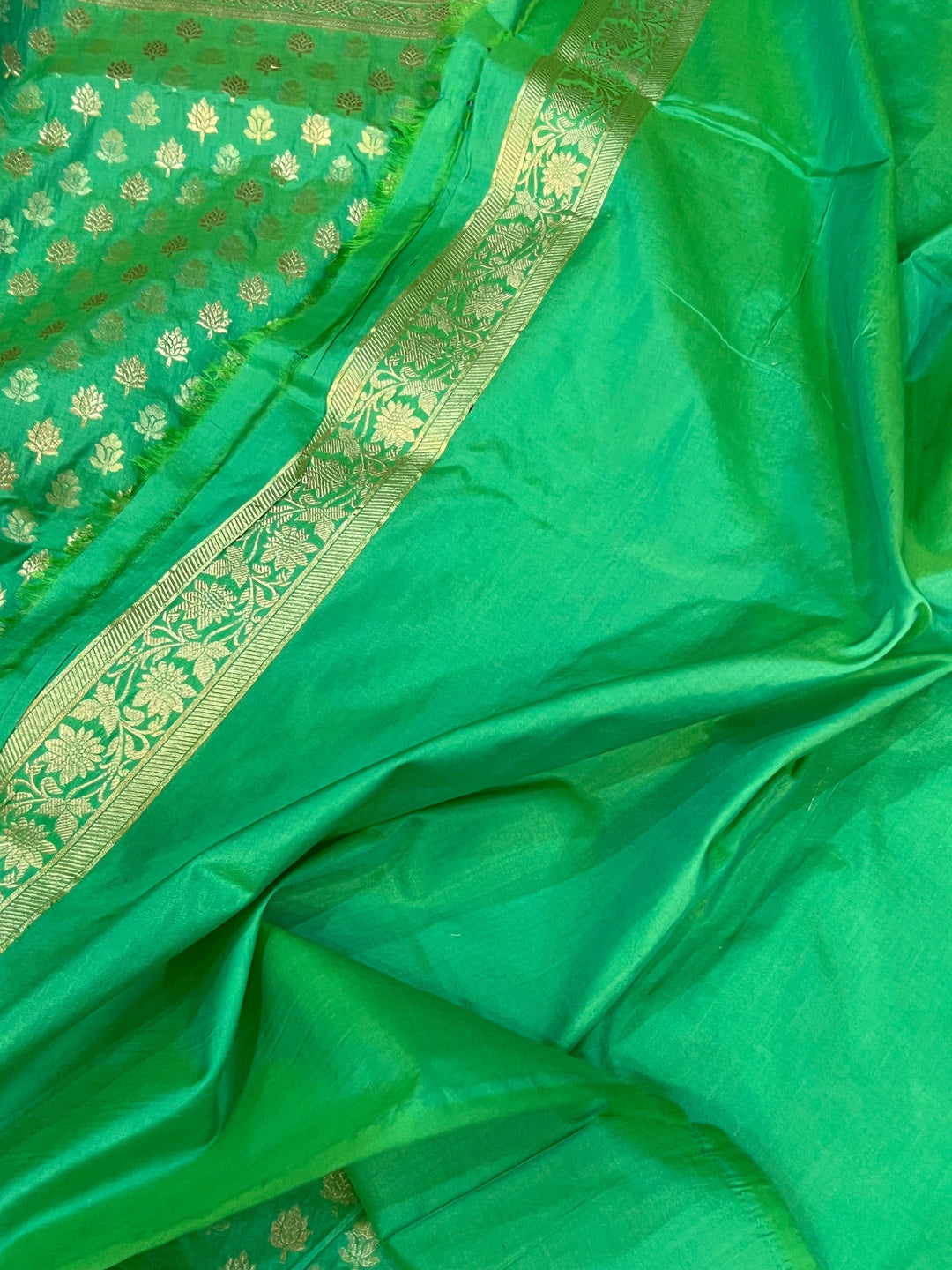 Sea Green Pure Banarasi Handloom Katan Silk Saree - Aura Benaras