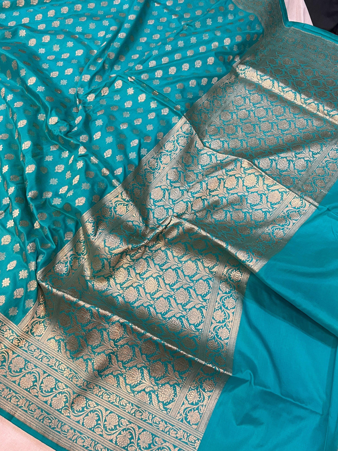 Firozi Blue Pure Banarasi Handloom Katan Silk Saree - Aura Benaras