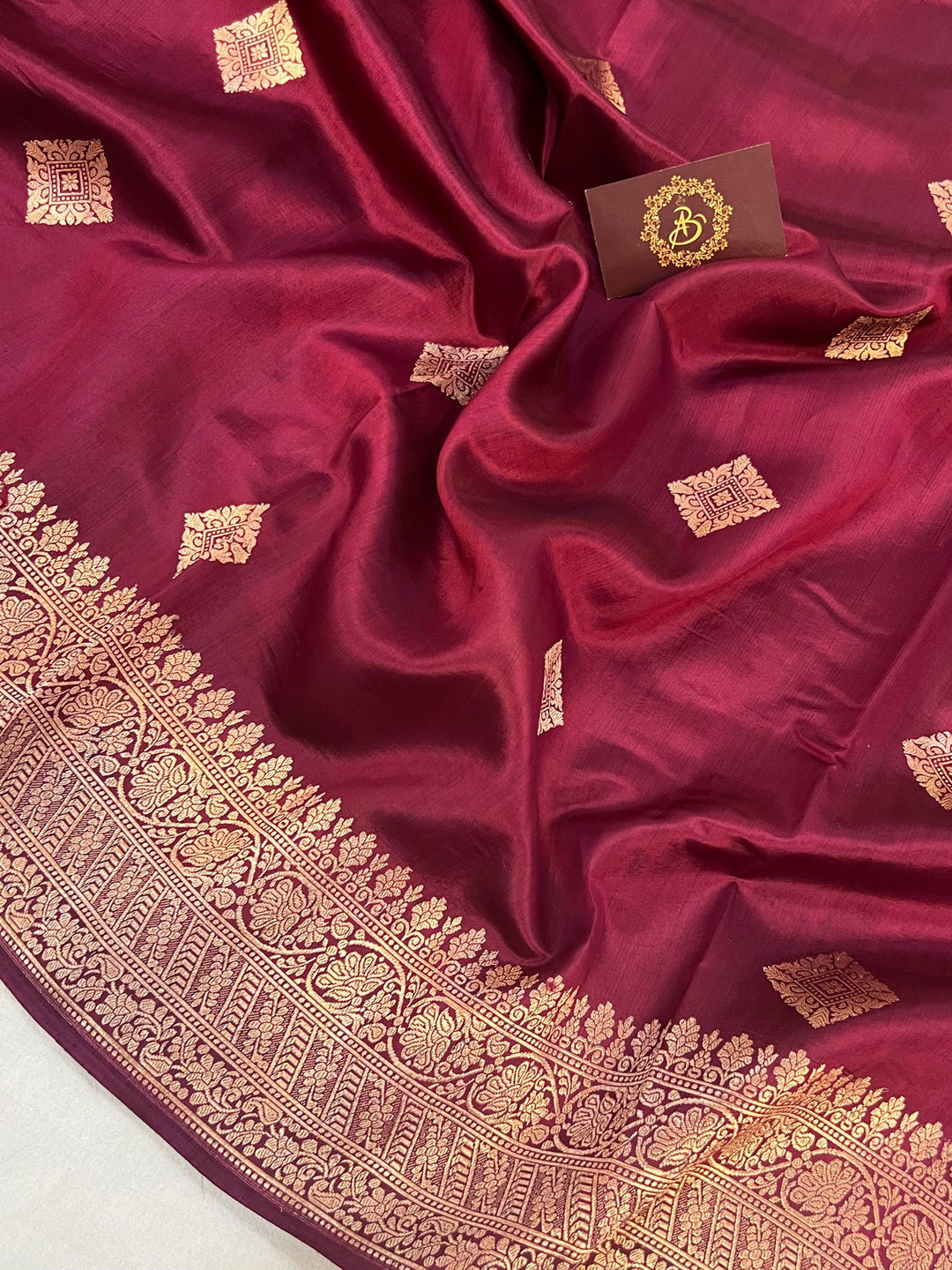 Maroon Pure Banarasi Handloom Silk Saree - Aura Benaras
