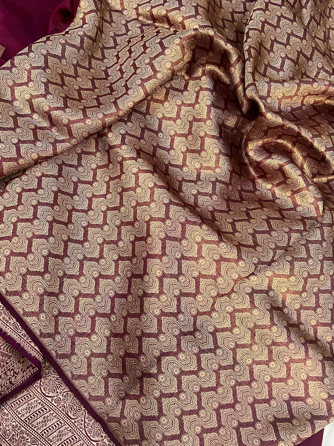 Maroon Pure Banarasi Handloom Silk Saree - Aura Benaras