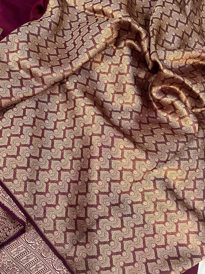 Maroon Pure Banarasi Handloom Silk Saree - Aura Benaras