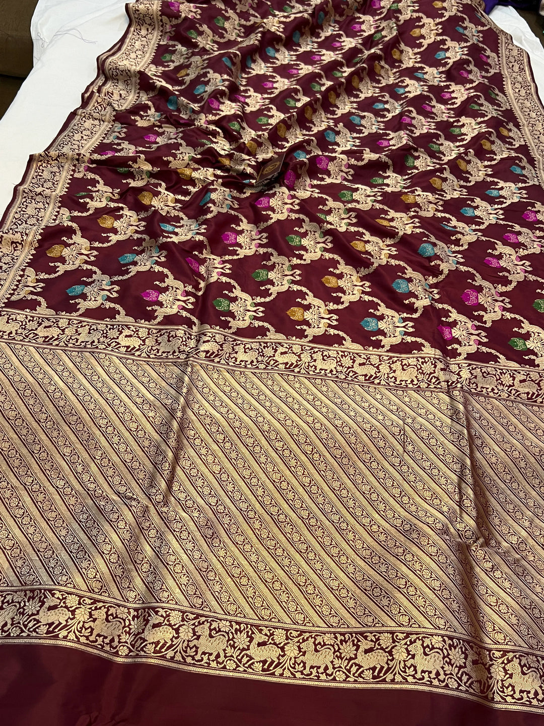 Deep Maroon Jaal Pure Banarasi Handloom Katan Silk Saree - Aura Benaras