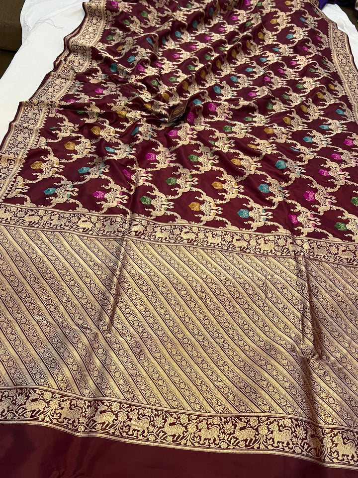 Deep Maroon Jaal Pure Banarasi Handloom Katan Silk Saree - Aura Benaras