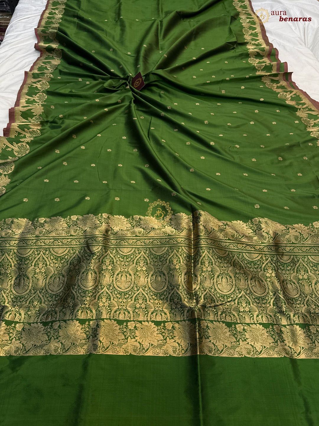 Mehendi Green Pure Katan Silk Handloom Banarasi Saree