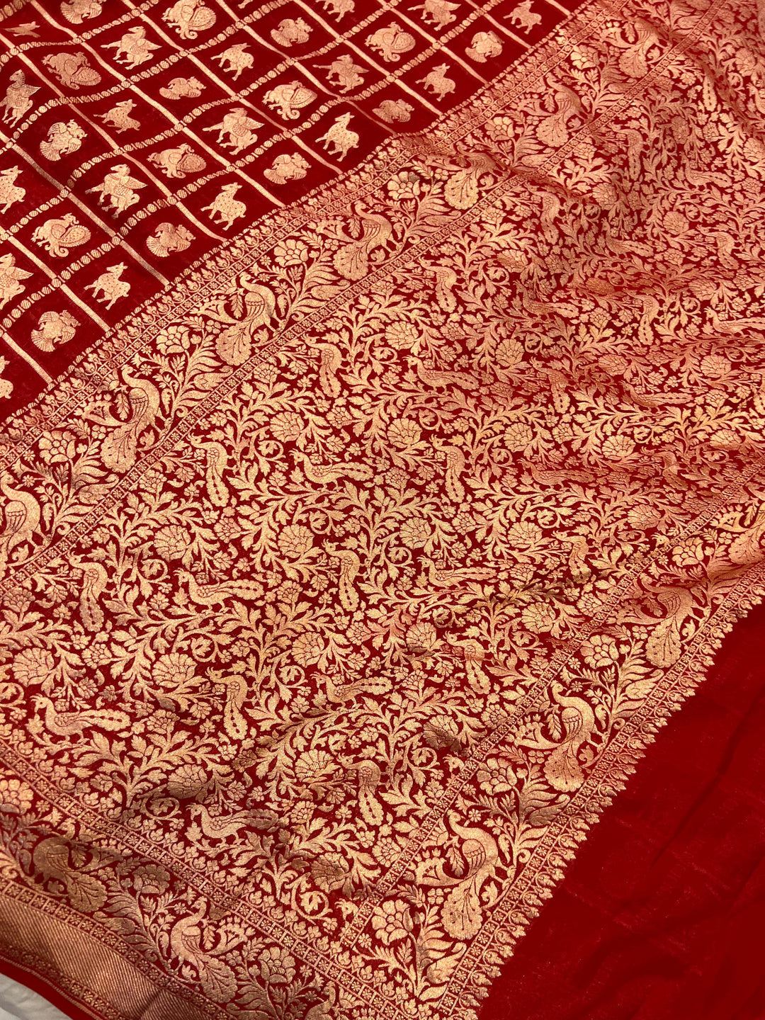 Red Banarasi Handloom Pure Khaddi Georgette Silk Saree - Aura Benaras