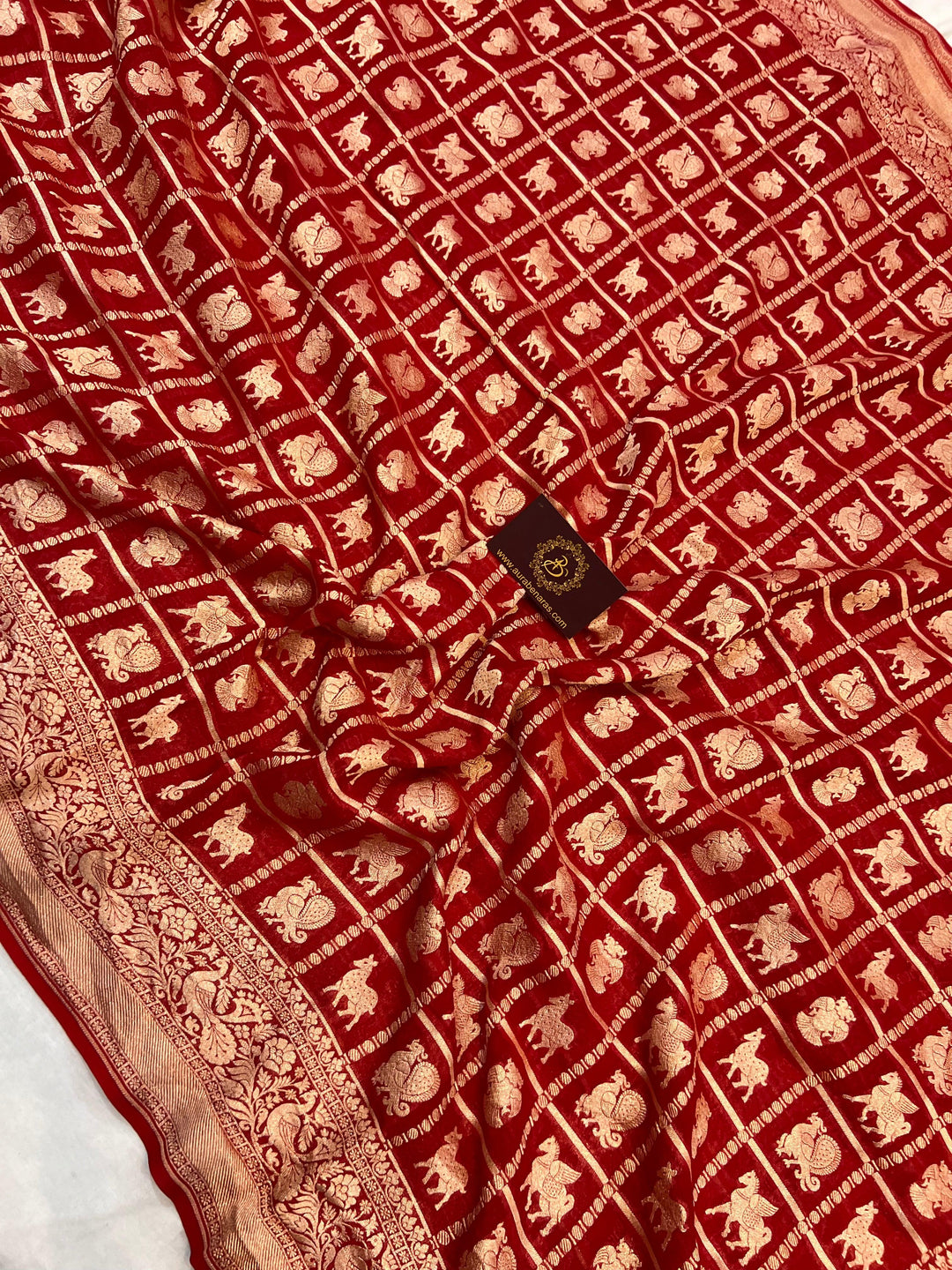 Red Banarasi Handloom Pure Khaddi Georgette Silk Saree - Aura Benaras
