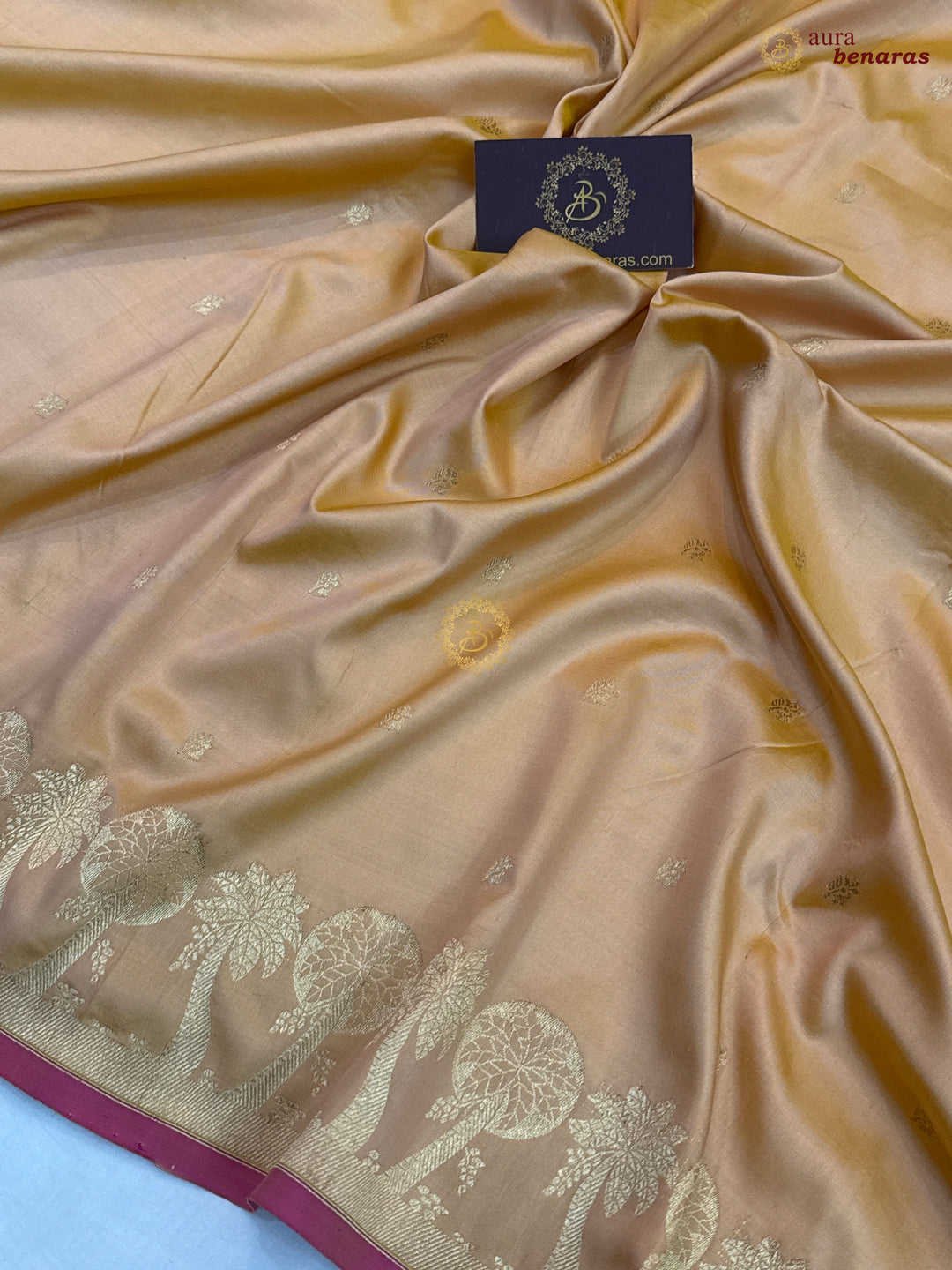 Pastel Peach Pure Katan Silk Handloom Banarasi Saree