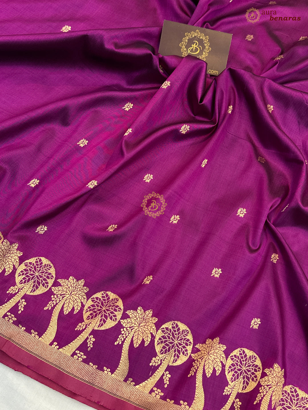 Megenta Purple Pure Katan Silk Handloom Banarasi Saree