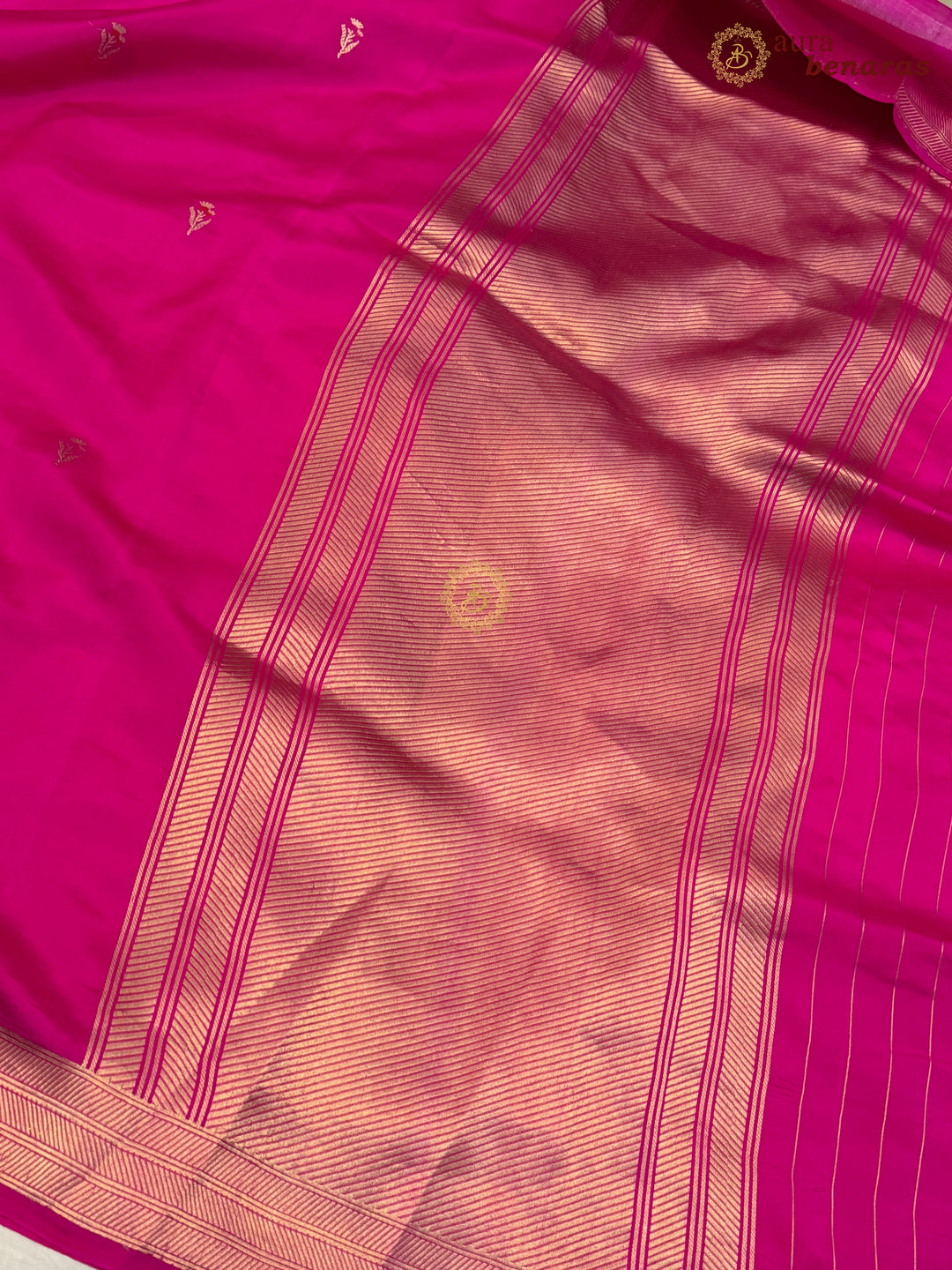Rani Pink Pure Silk Handloom Banarasi Saree - AuraBenaras