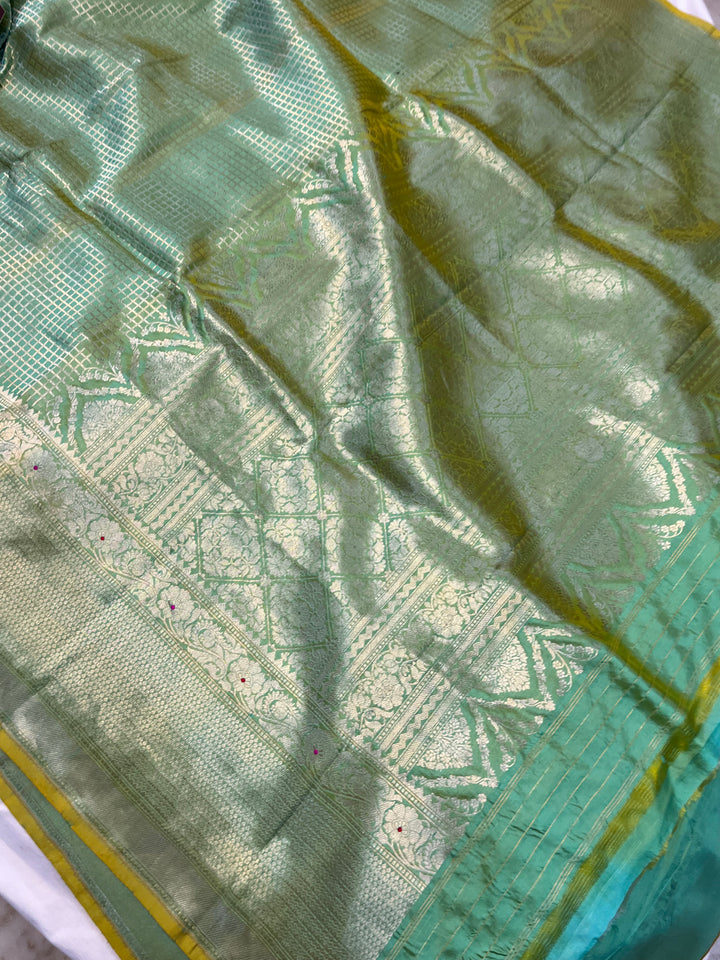 Sea Green Banarasi Handloom Katan Silk Saree - Aura Benaras