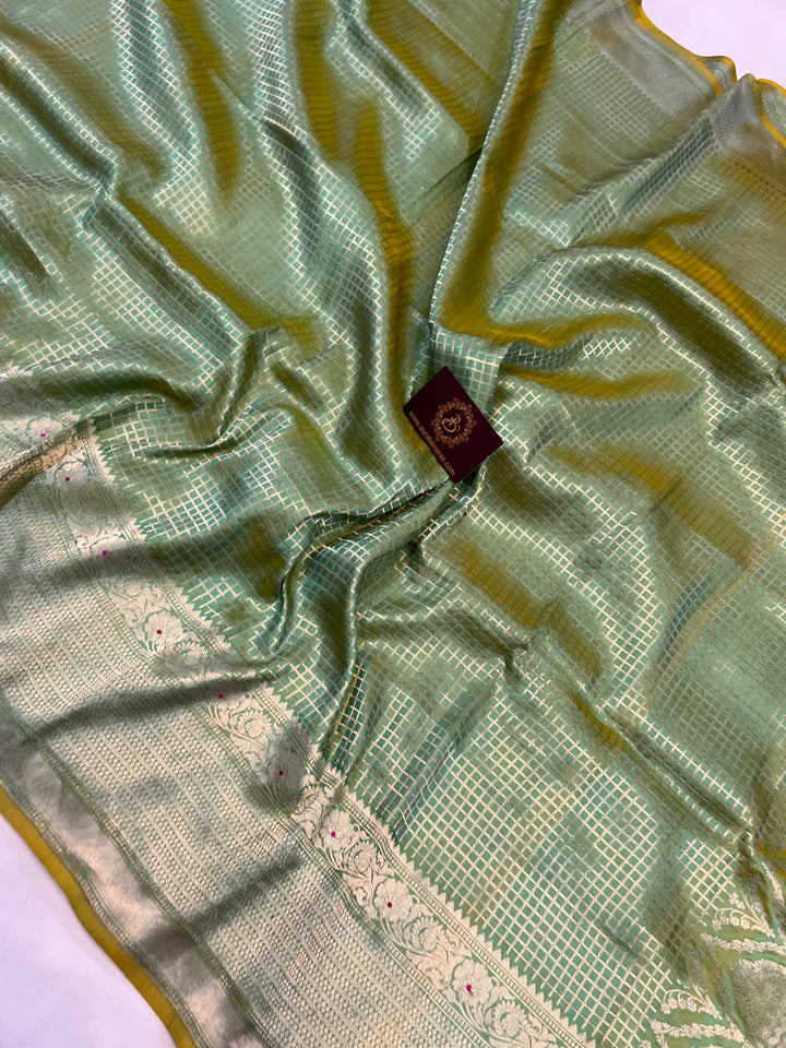 Sea Green Banarasi Handloom Katan Silk Saree - Aura Benaras