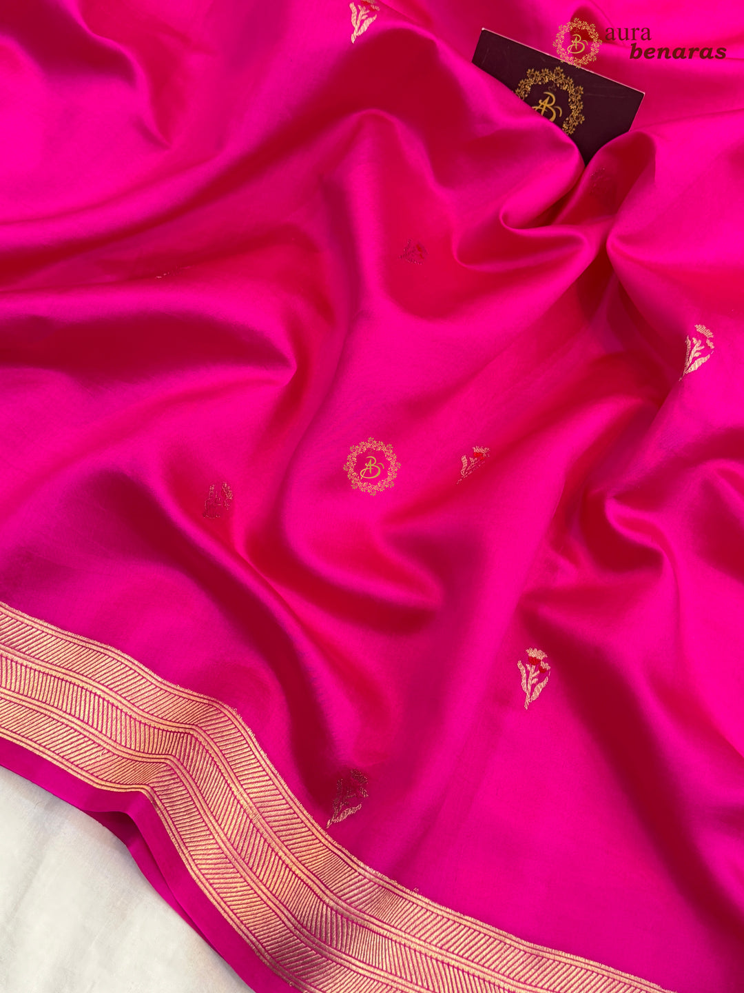 Rani Pink Pure Silk Handloom Banarasi Saree - AuraBenaras