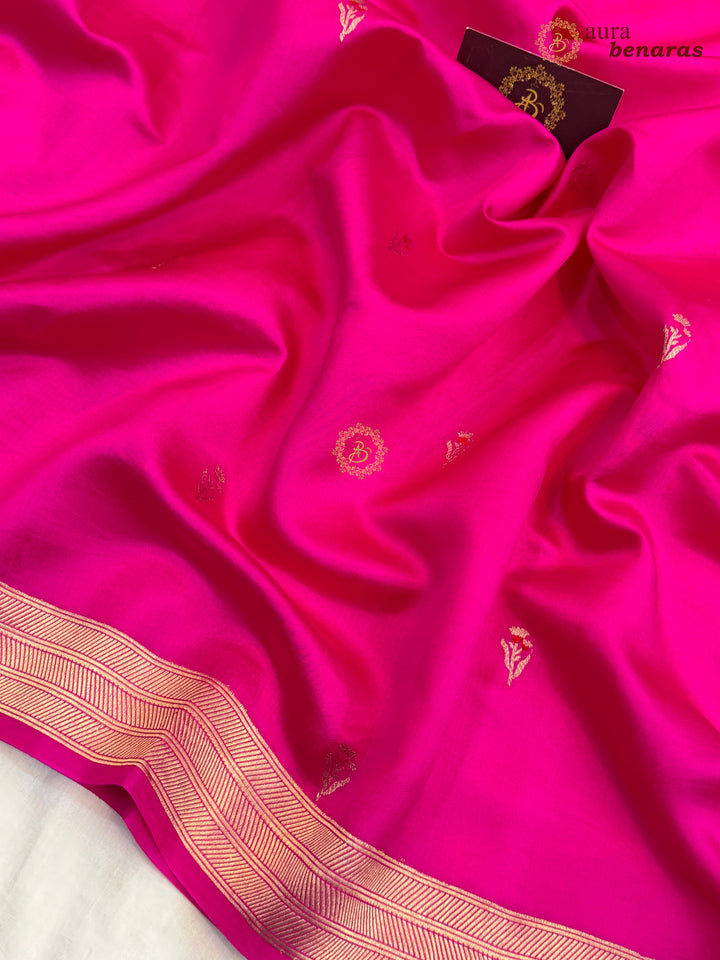 Rani Pink Pure Silk Handloom Banarasi Saree - AuraBenaras