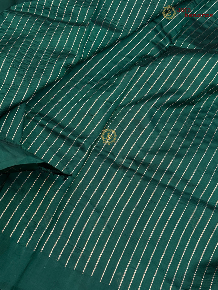 Bottle Green Pure Silk Handloom Banarasi Saree - AuraBenaras
