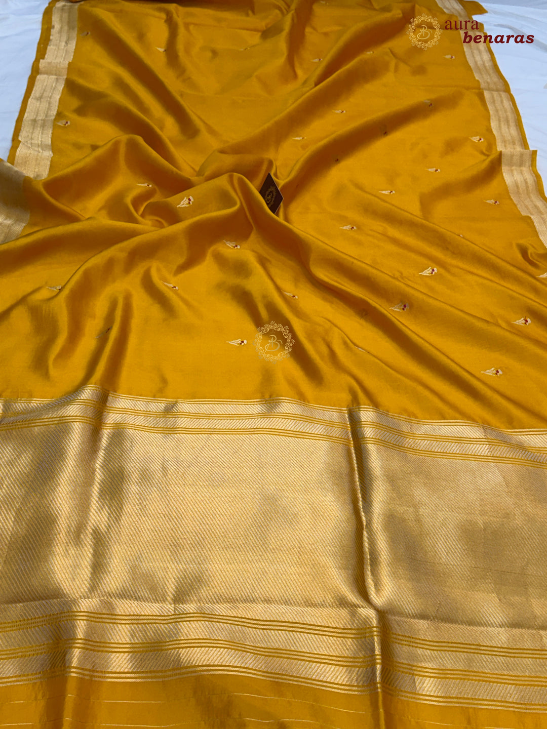 Yellow Pure Silk Handloom Banarasi Saree - AuraBenaras