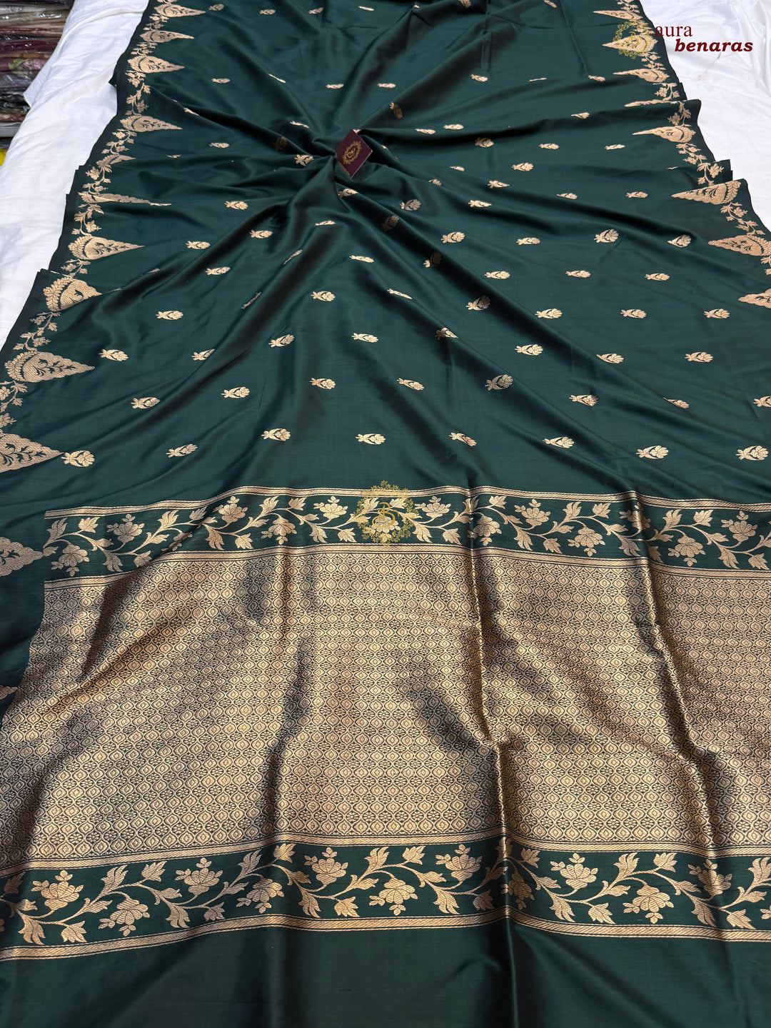 Bottle Green Pure Katan Silk Handloom Banarasi Saree