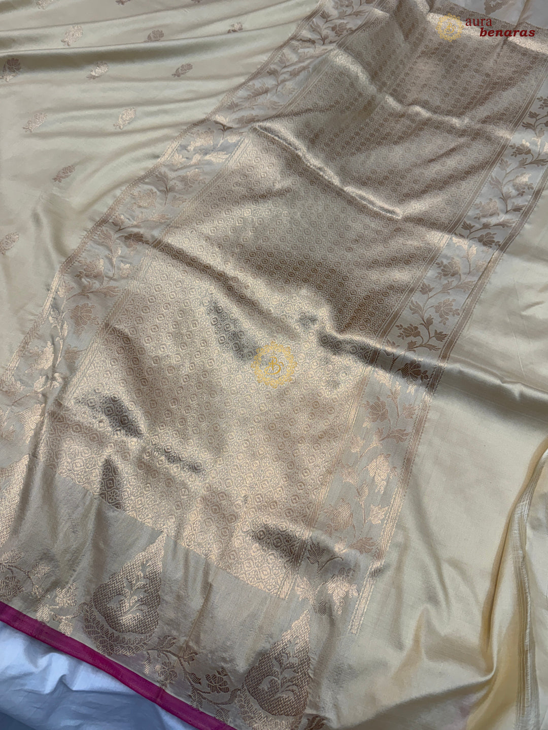 Cream Pure Katan Silk Handloom Banarasi Saree