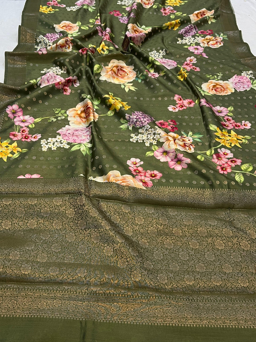 Mehendi Green Banarasi Handloom Chiniya Silk Saree