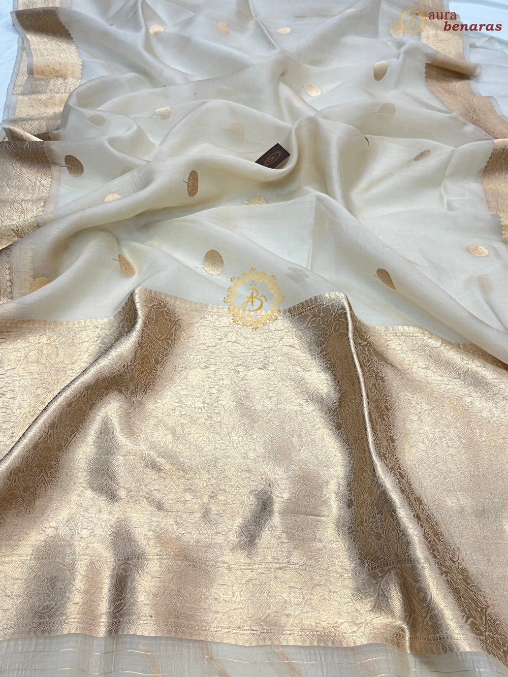Cream Banarasi Handloom Kora Silk Saree