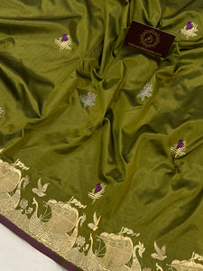 Mehendi Green  Banarasi Handloom Katan Silk Saree - Aura Benaras