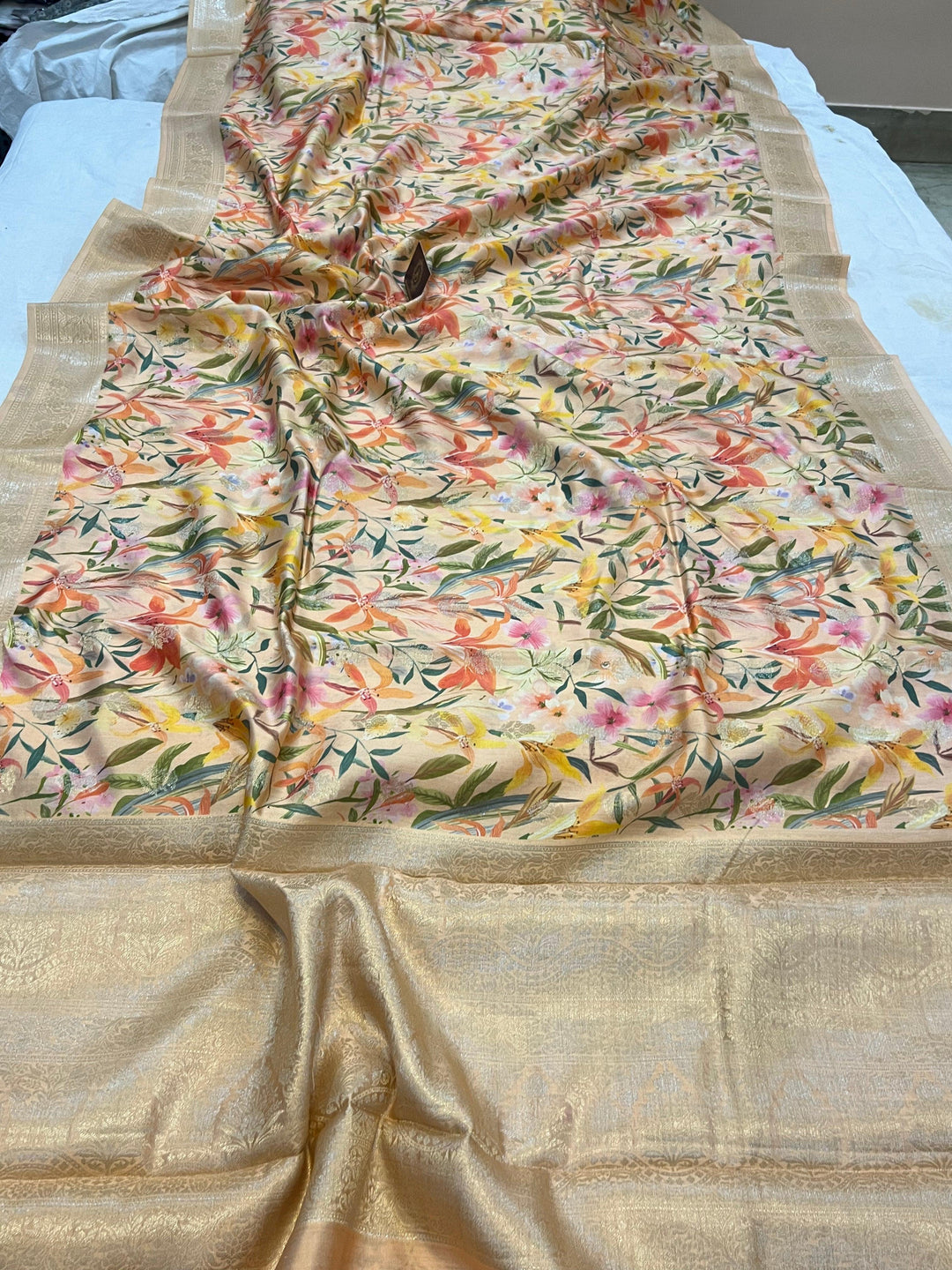 Peach Banarasi Handloom Chiniya Silk Saree - Aura Benaras