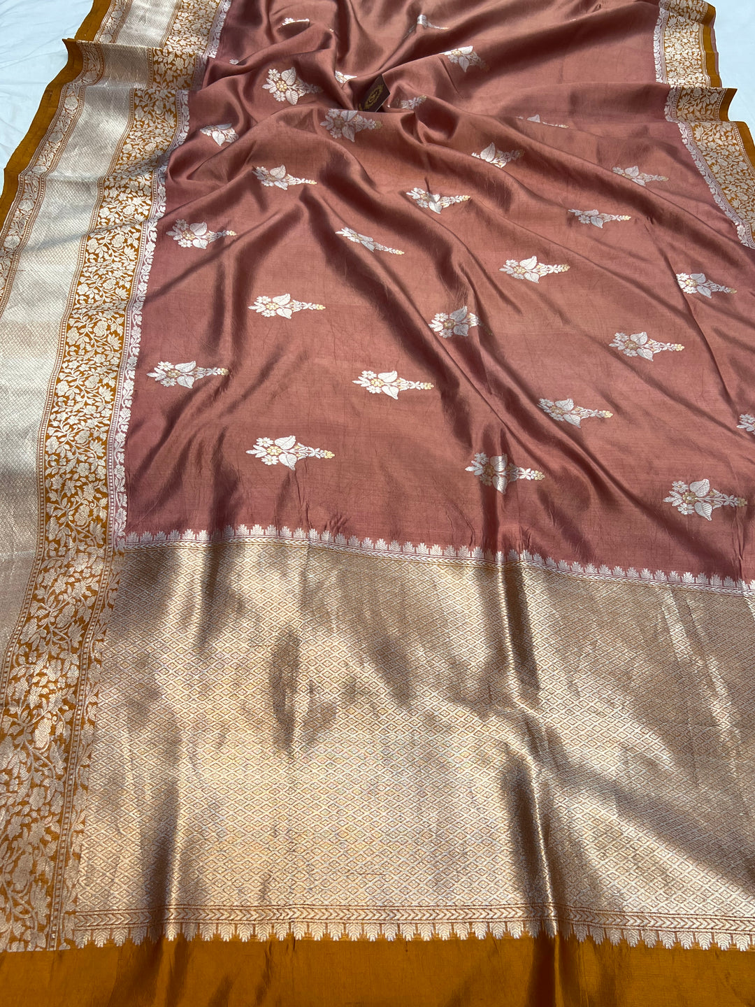 Rust Rose Pure Silk Handloom Banarasi Saree