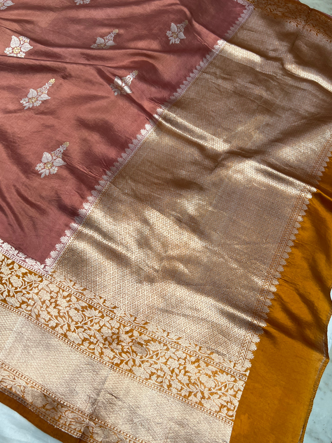 Rust Rose Pure Silk Handloom Banarasi Saree