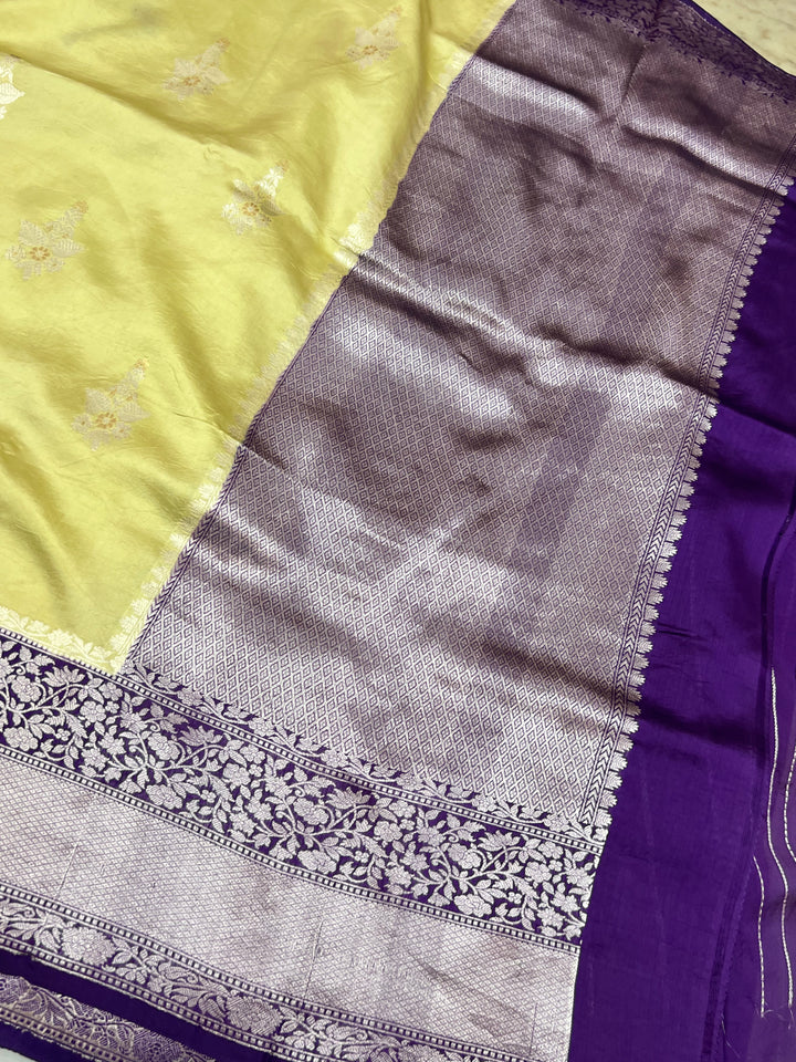 Creamish Yellow Pure Silk Banarasi Saree with Kadhwa Buti 