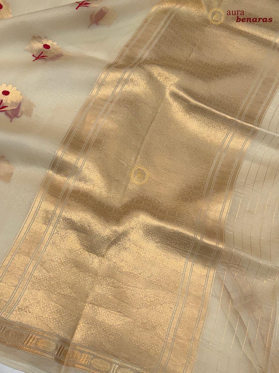 Cream Kora Silk Banarasi Saree with Kadhwa Zari & Meenakari