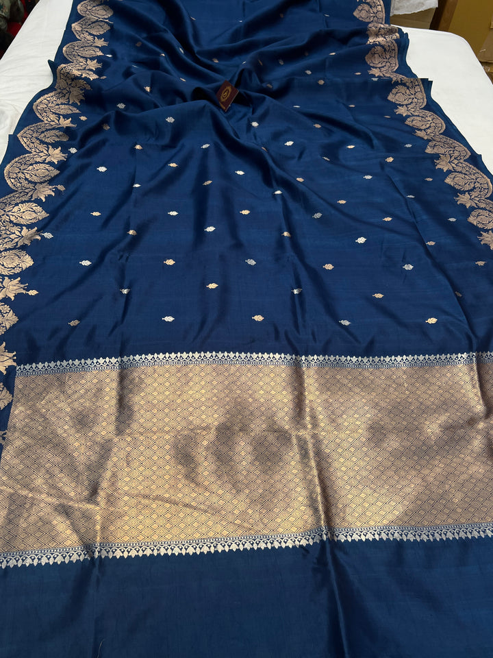 Teal Pure Silk Banarasi Saree | Scallop Border