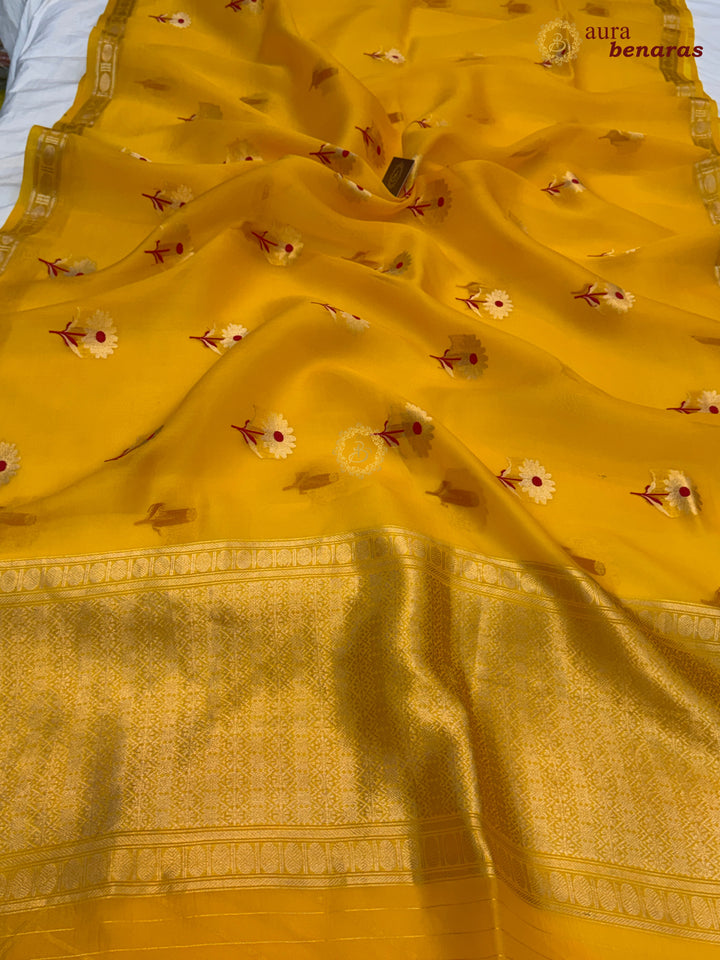 Yellow Silk Banarasi Saree with Kadhwa Zari & Meenakari