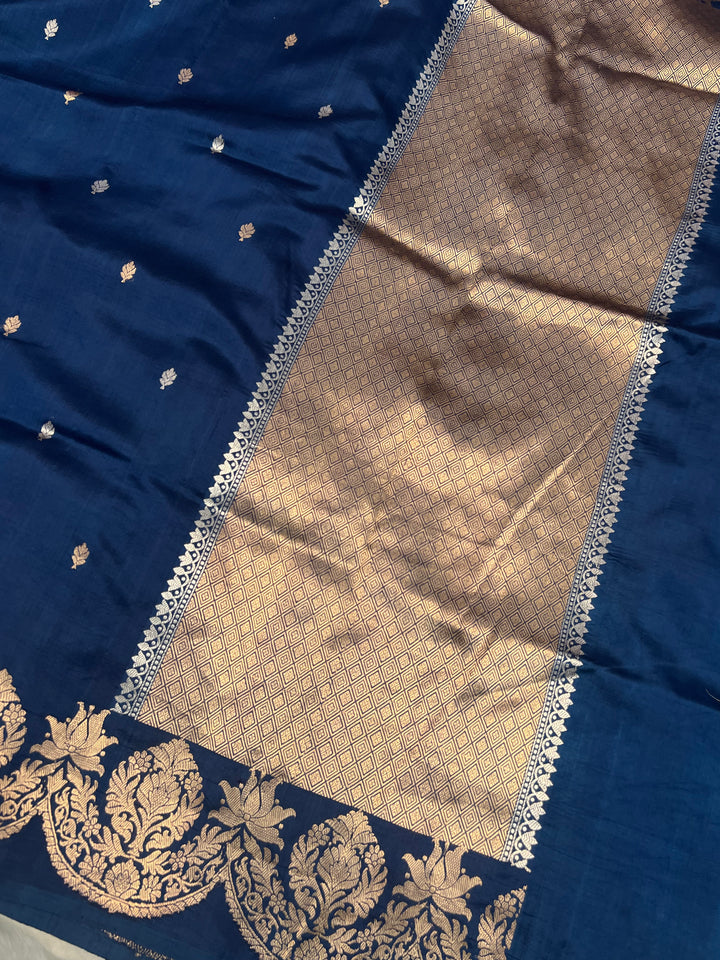 Teal Pure Silk Banarasi Saree | Scallop Border